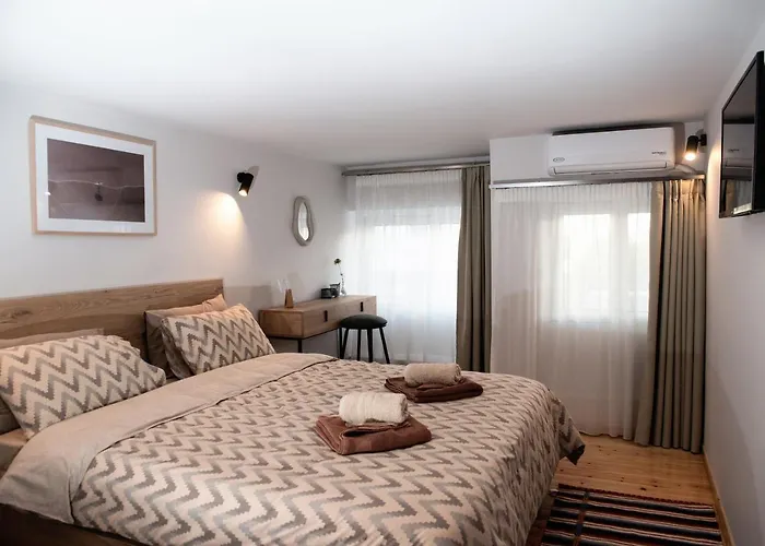 Aelia 110 Sq.m. Luxury Apartmán Nafplio