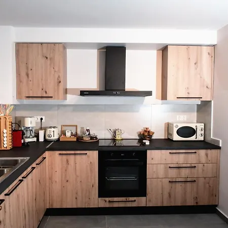 Aelia 110 Sq.m. Luxury Apartment *