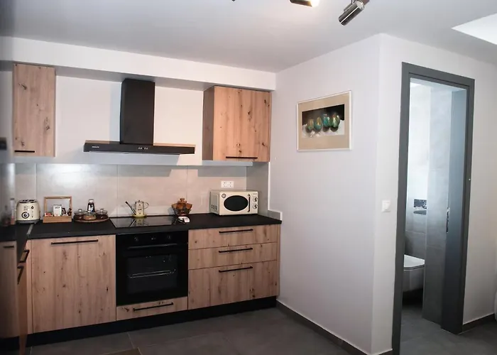 Aelia 110 Sq.m. Luxury דירה *