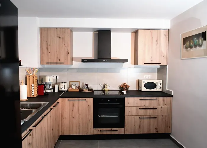 Aelia 110 Sq.m. Luxury דירה *